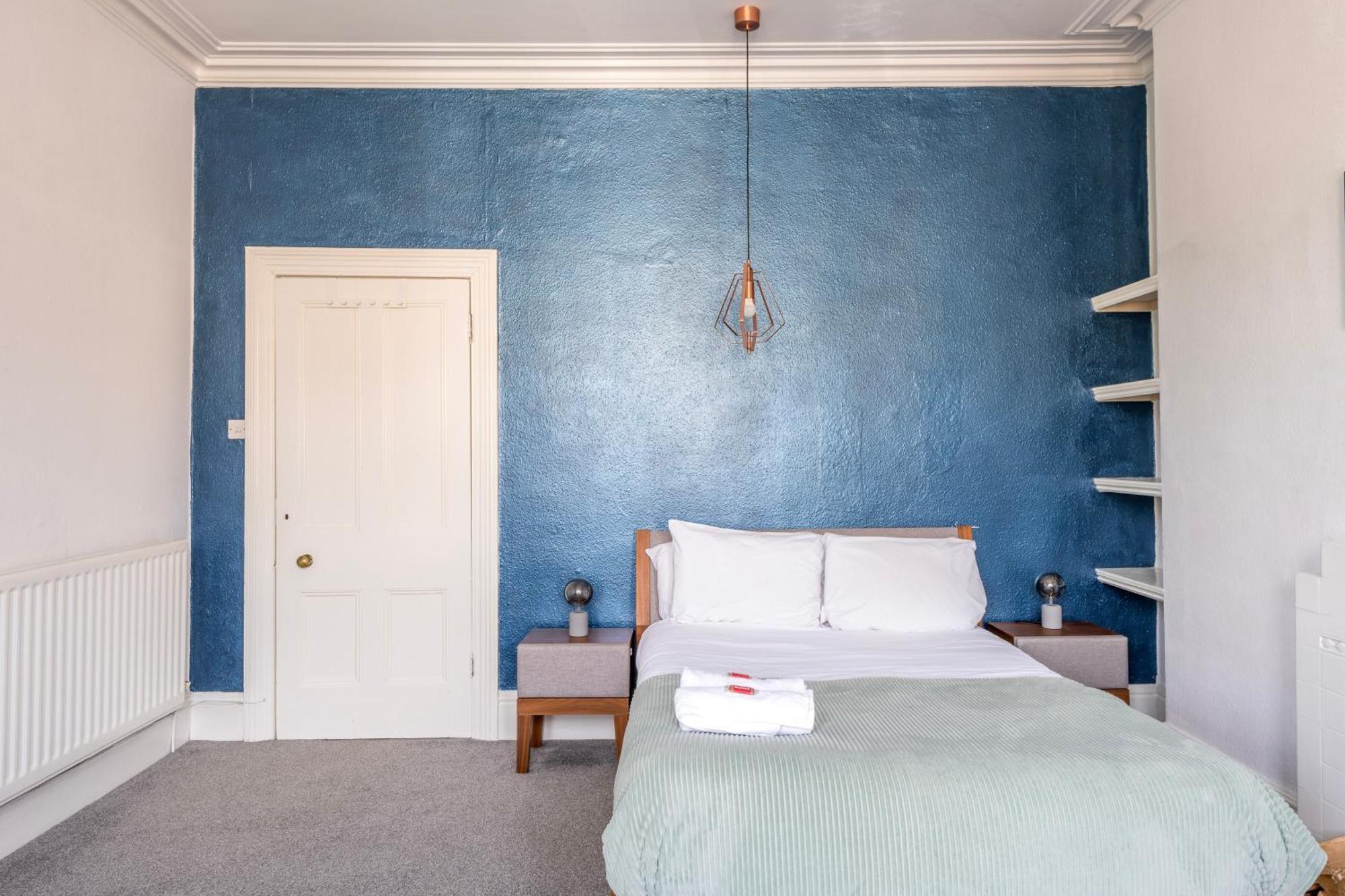 Apartment Contemporary Osborne House With Free Parking By Prescott Apartments